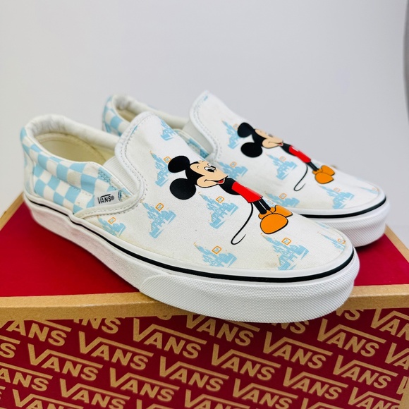 Vans Slip On Disney World 50th Anniversary Mickey Mouse Shoes Mens 7 Womens 8.5 - Picture 1 of 13